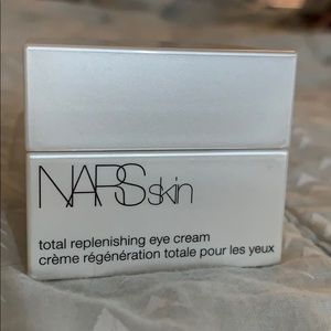 NARS Total Replenishing Eye Cream